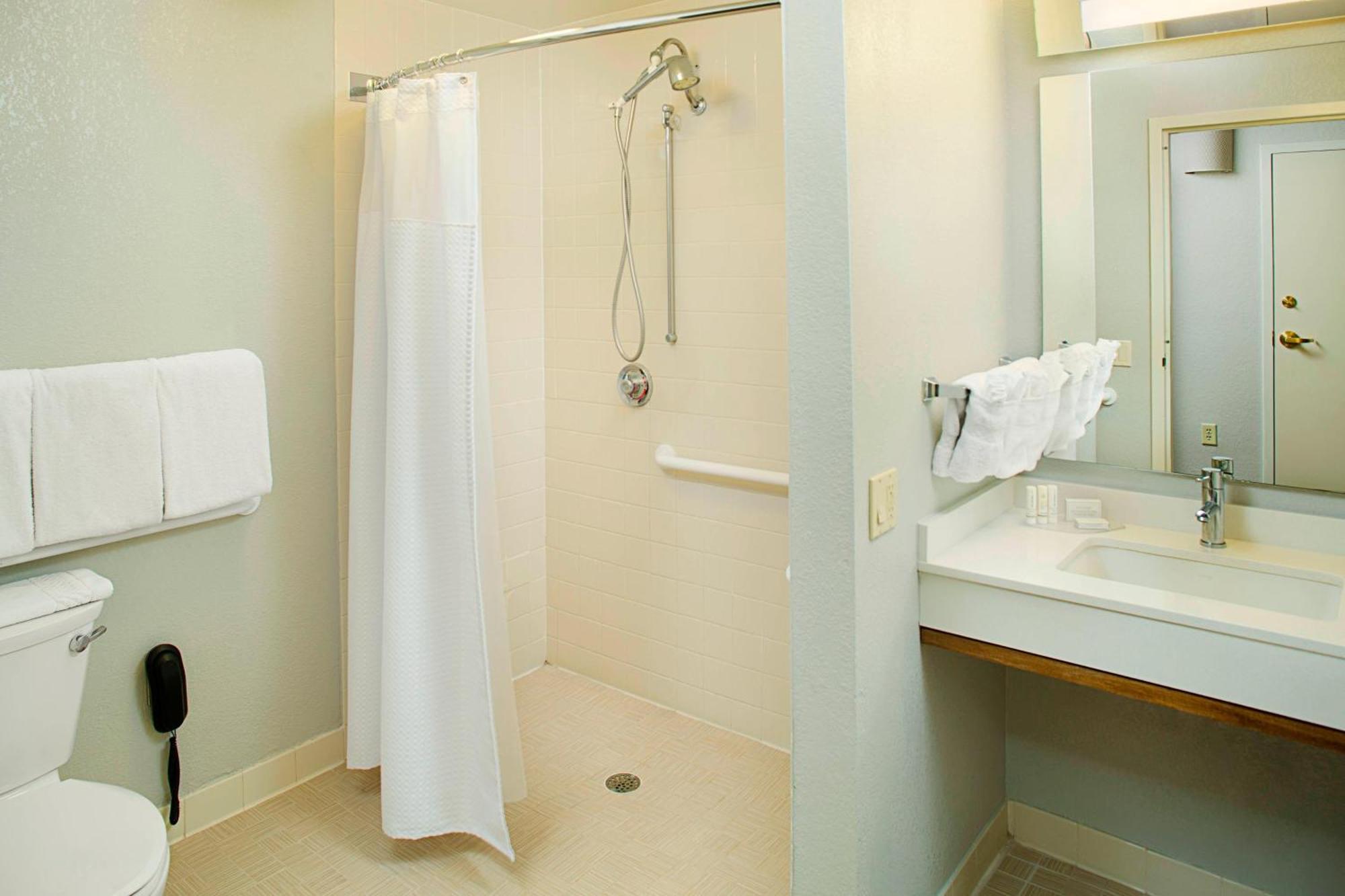 Courtyard By Marriott West Palm Beach Airport מראה חיצוני תמונה