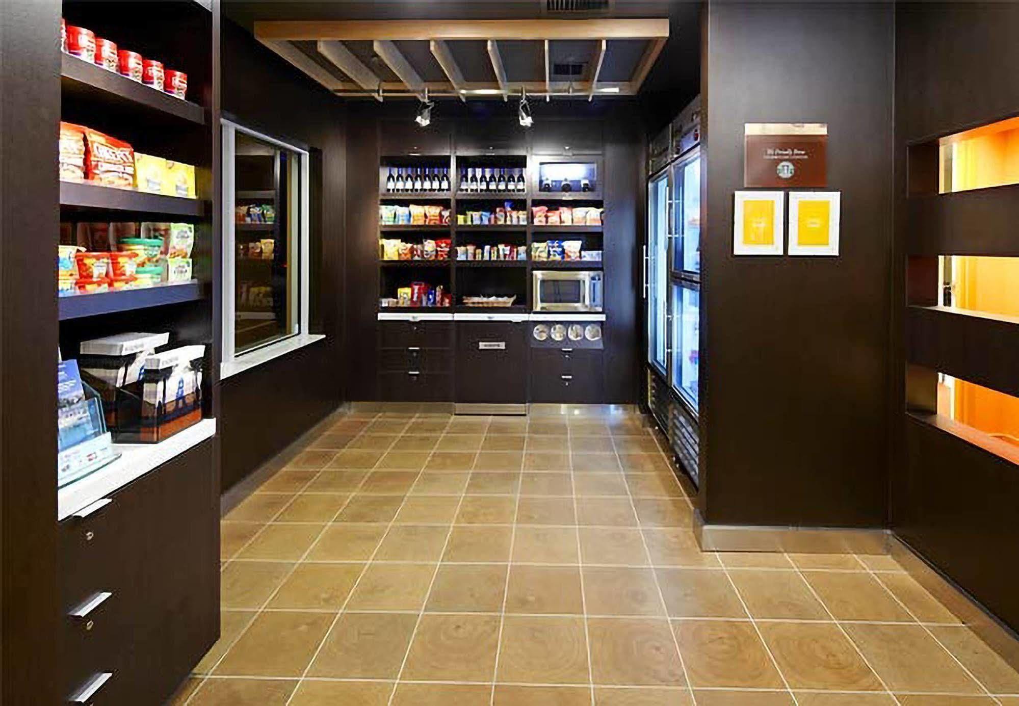 Courtyard By Marriott West Palm Beach Airport מראה חיצוני תמונה